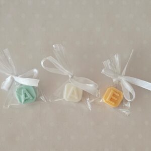 Jaboncitos mini iniciales